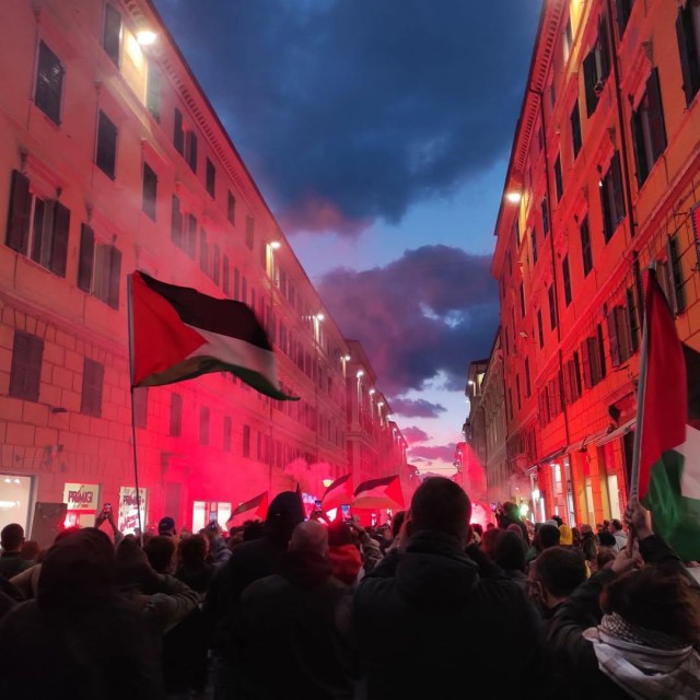 Un'immagine dalle manifestazioni pro Palestina. Si ringrazia Calcio&Rivoluzione