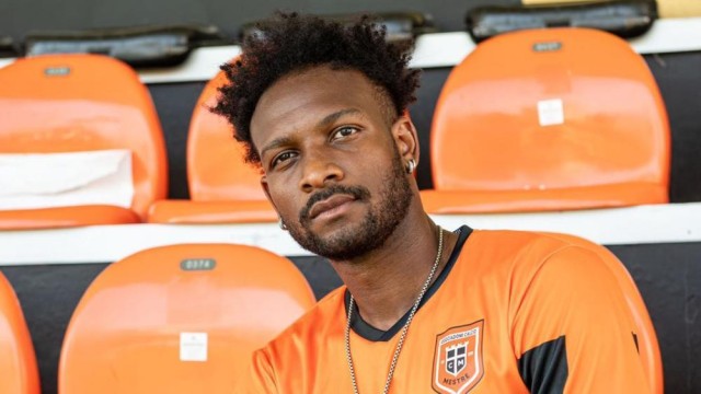 Faisal Bangal, stella del Mozambico