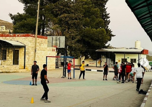 Dalla periferia di Milano alla Cisgiordania: From the River to the Field è il progetto nato alla Fair Play Arena di Gorla per trasformare la solidarietà con la Palestina in un’azione concreta.